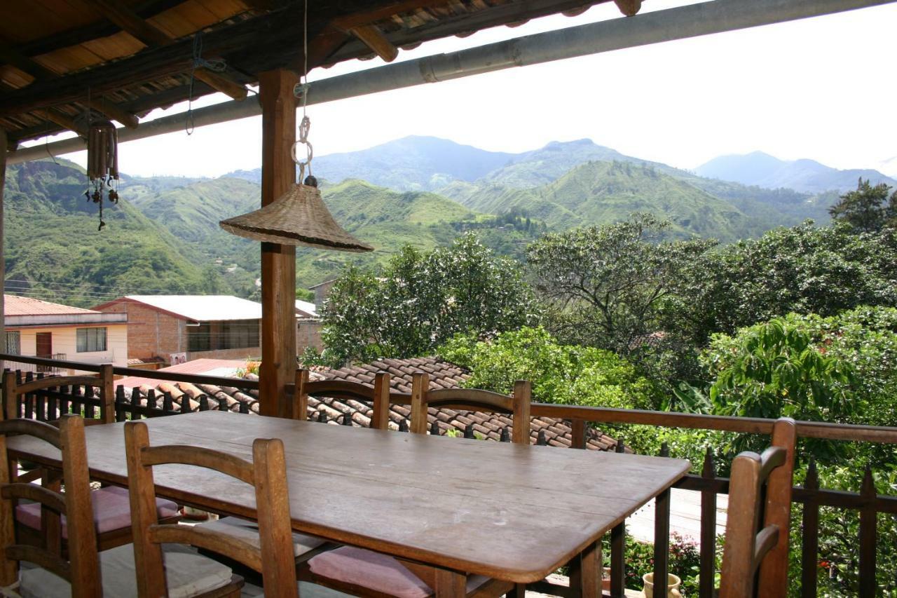 Avalon Hostal Boutique Vilcabamba Buitenkant foto