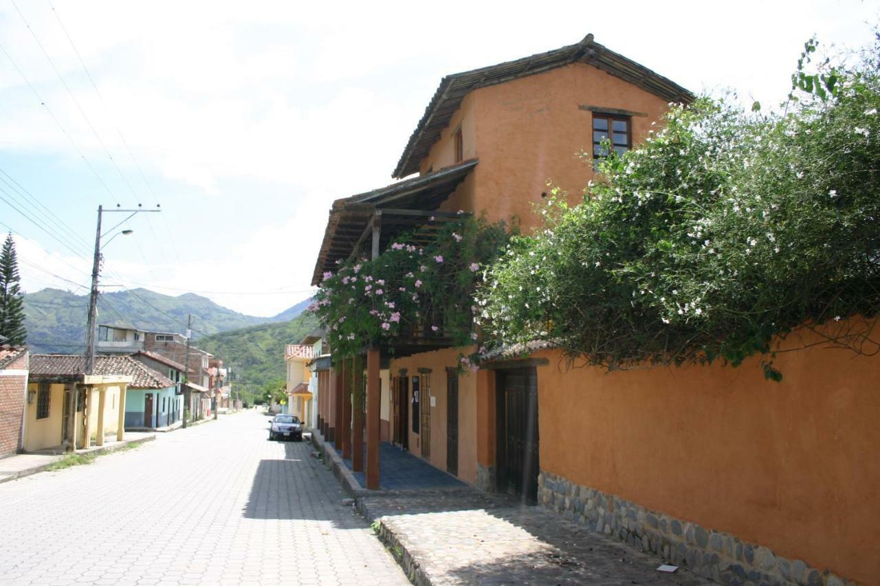 Avalon Hostal Boutique Vilcabamba Buitenkant foto