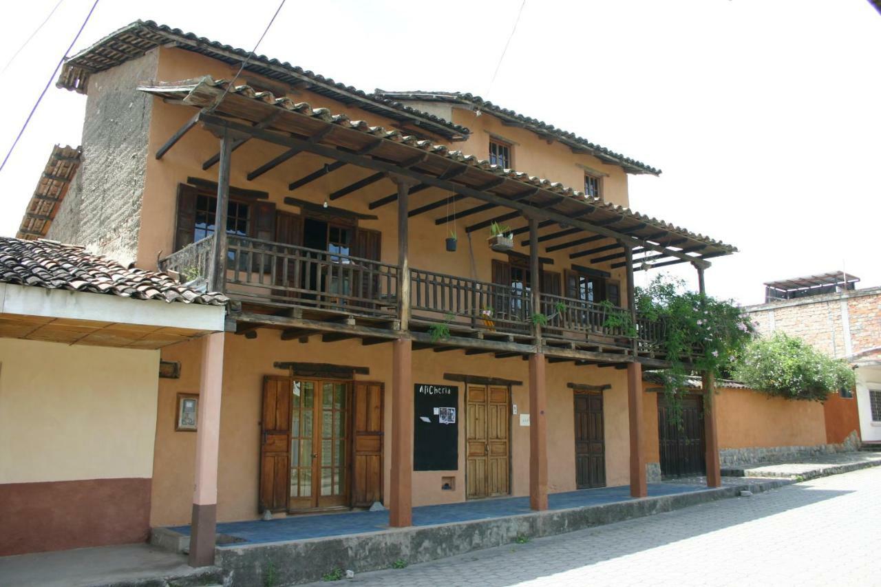 Avalon Hostal Boutique Vilcabamba Buitenkant foto