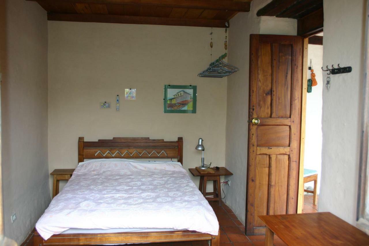 Avalon Hostal Boutique Vilcabamba Buitenkant foto